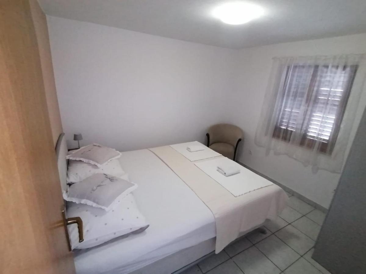 Drače Apartments Bozo מראה חיצוני תמונה